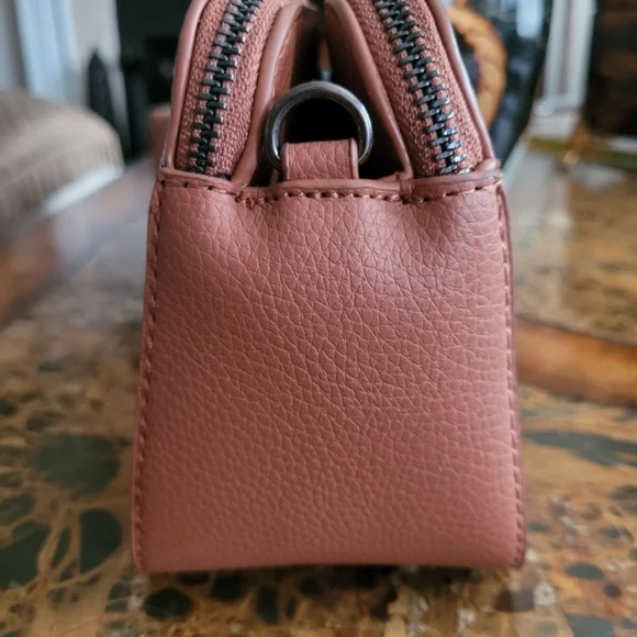 🚨🚨LOW START!!!!🚨🚨Steve Madden brown crossbody camera bag - Picture 4 of 8